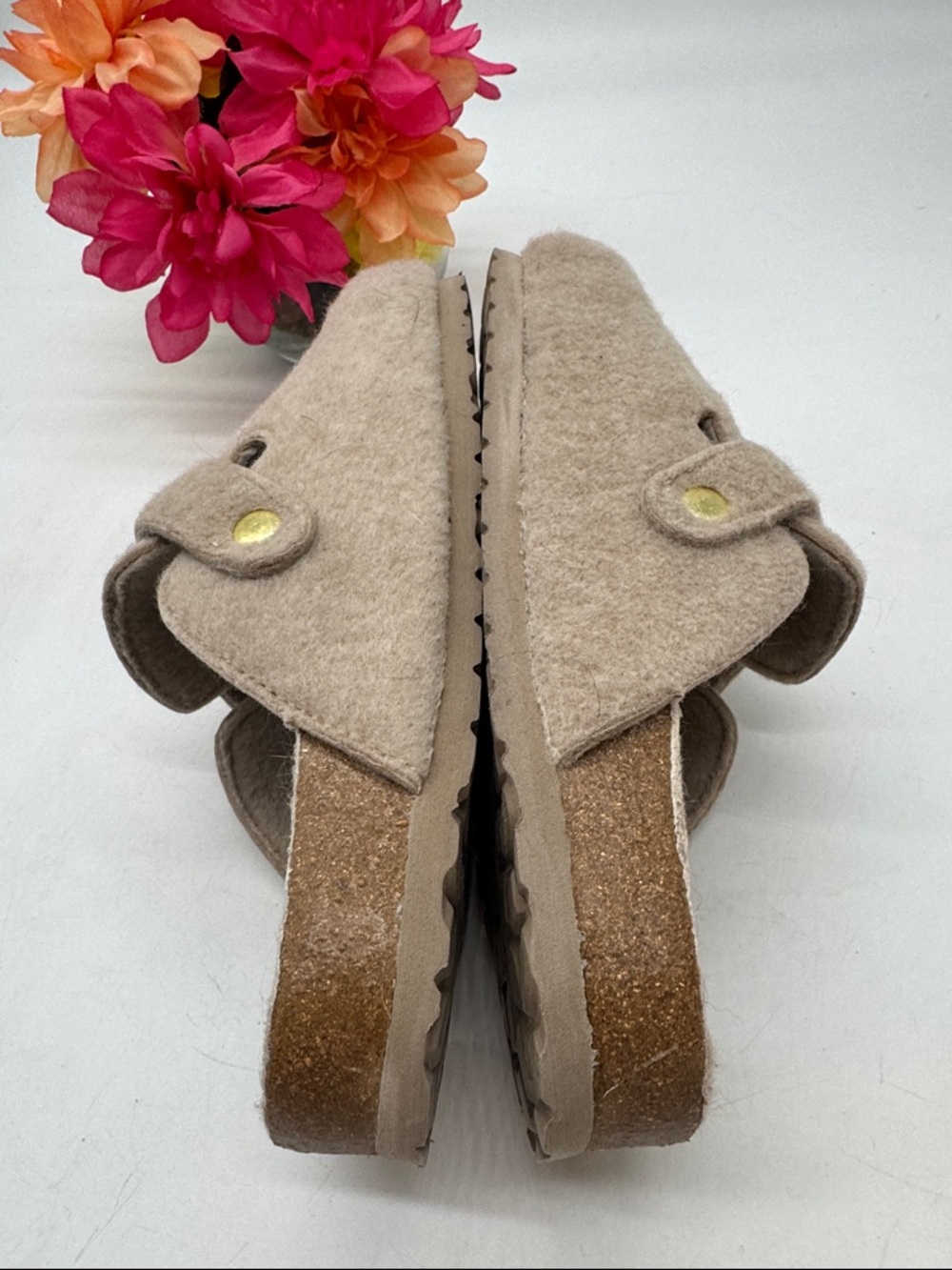 Cushionaire Cozy Taupe Wool Clog Mules with Gold Buckle CM9885A - Picture 4 of 6